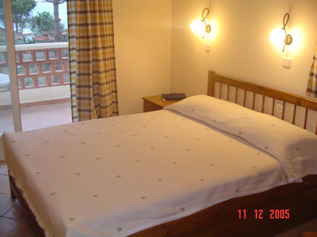 Elena Apartments Никити Экстерьер фото